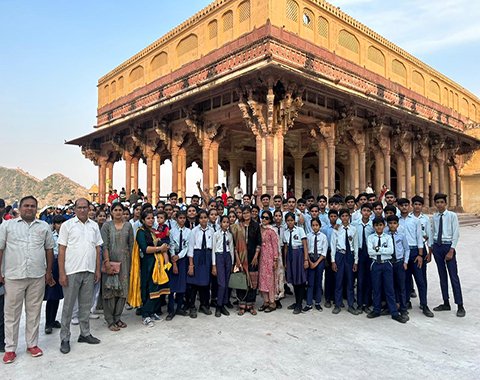 S.D. PUBLIC SCHOOL