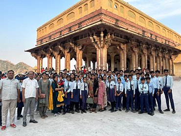 S.D. PUBLIC SCHOOL